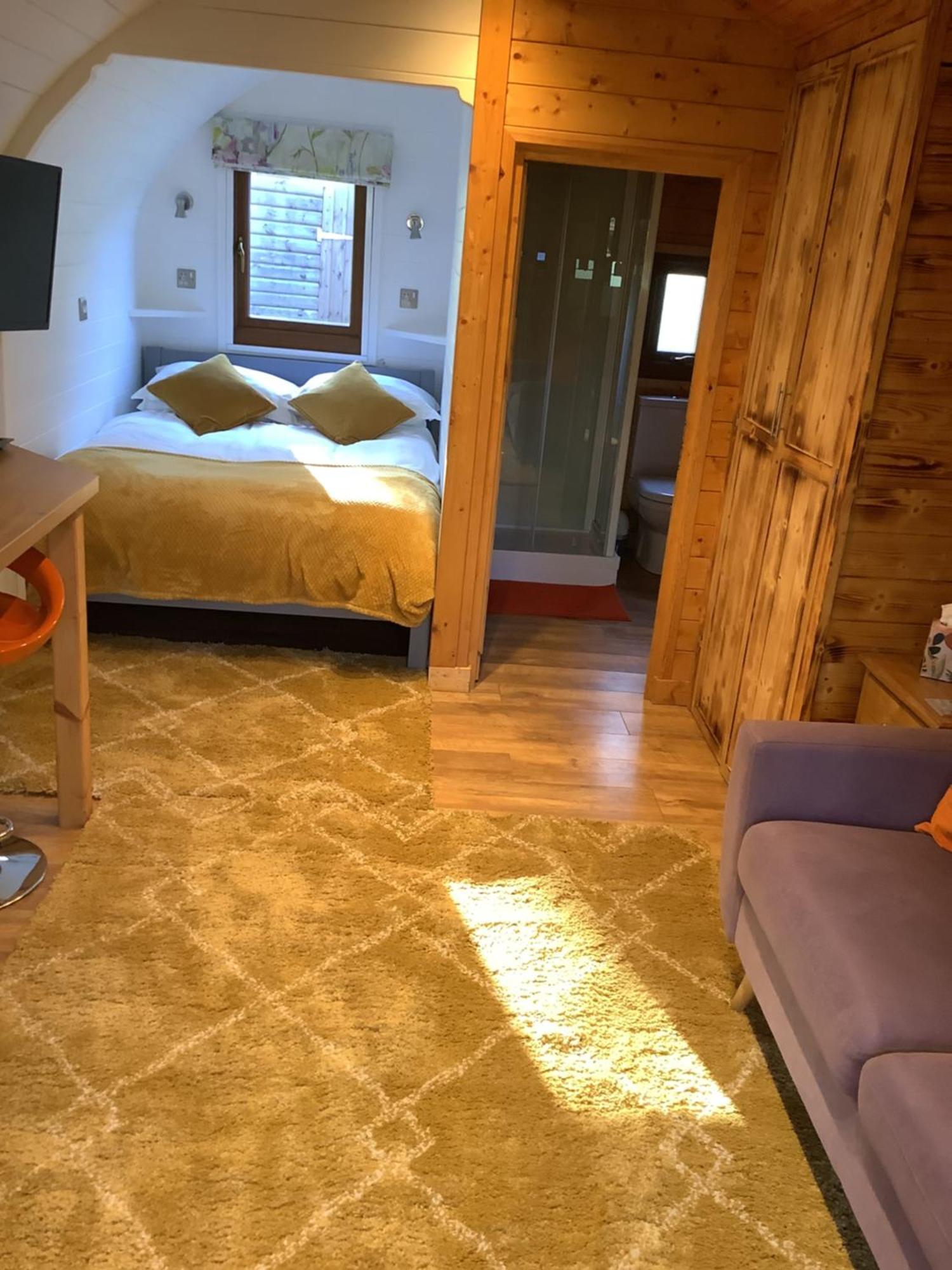 Little London Bed & Breakfast And Glamping Pod Otel Abercraf Dış mekan fotoğraf